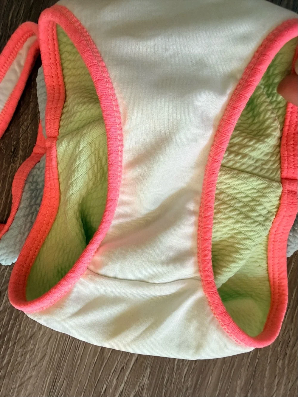 Old Navy girl’s color block cutout swimsuit